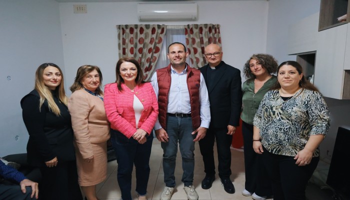 Prime Minister Robert Abela meets with residents at Dar Shalom on its 10th anniversary